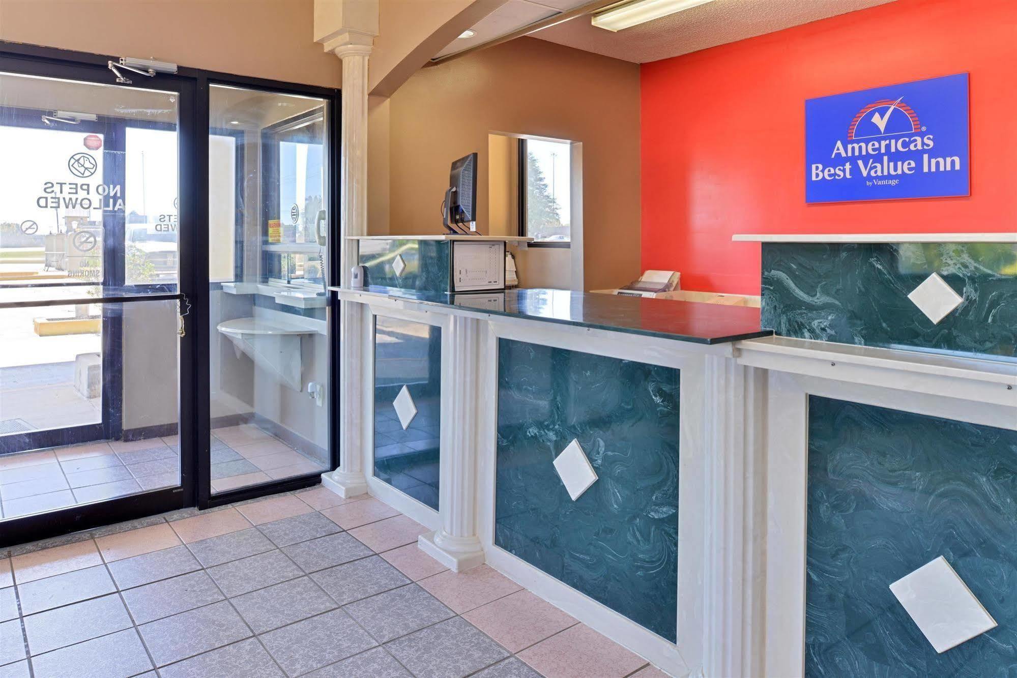 Americas Best Value Inn Byram Luaran gambar